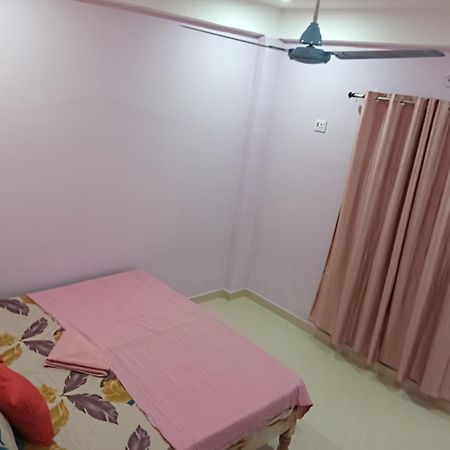 Kedar Guest House Ayodhya Exterior photo