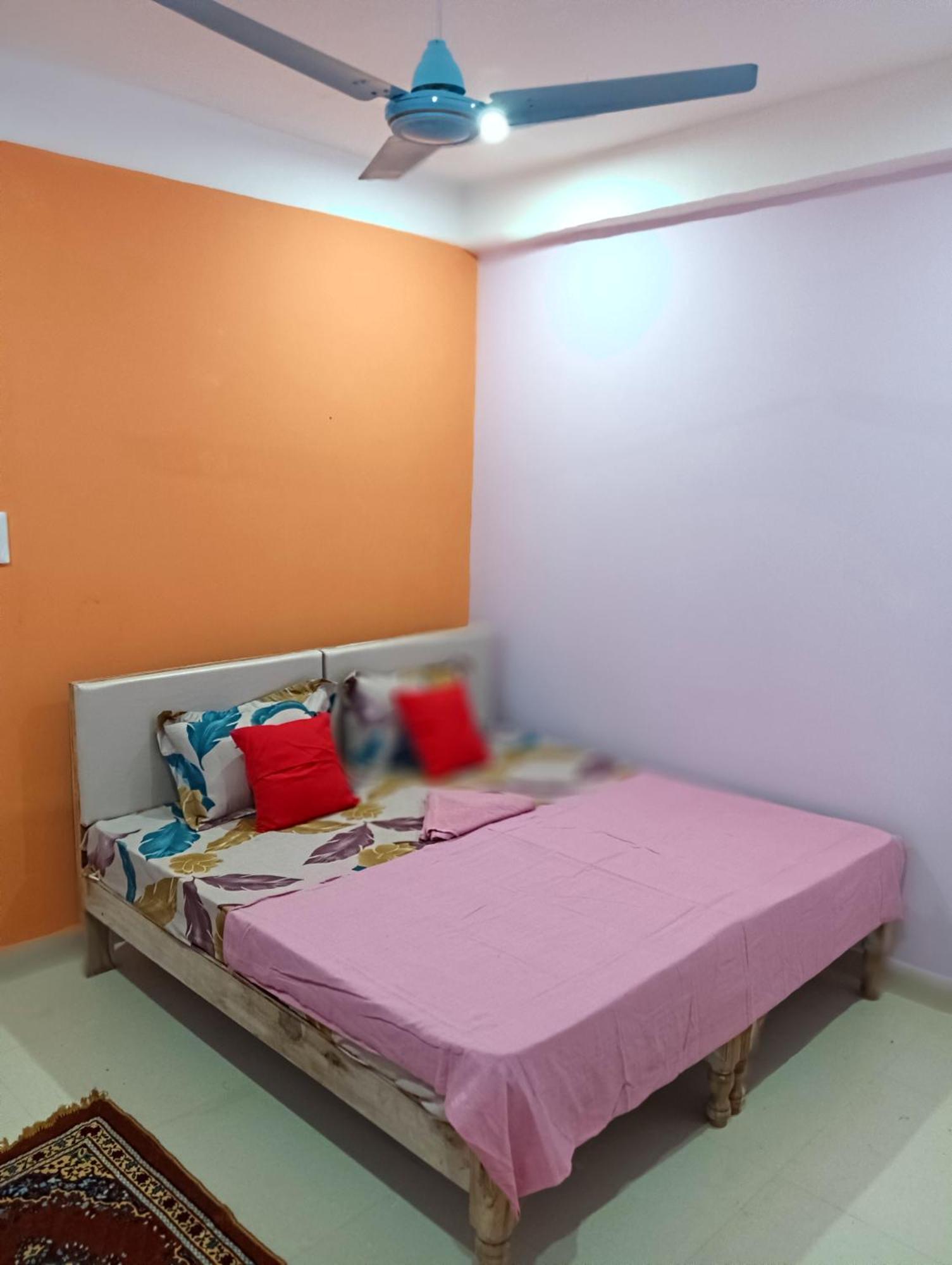 Kedar Guest House Ayodhya Exterior photo